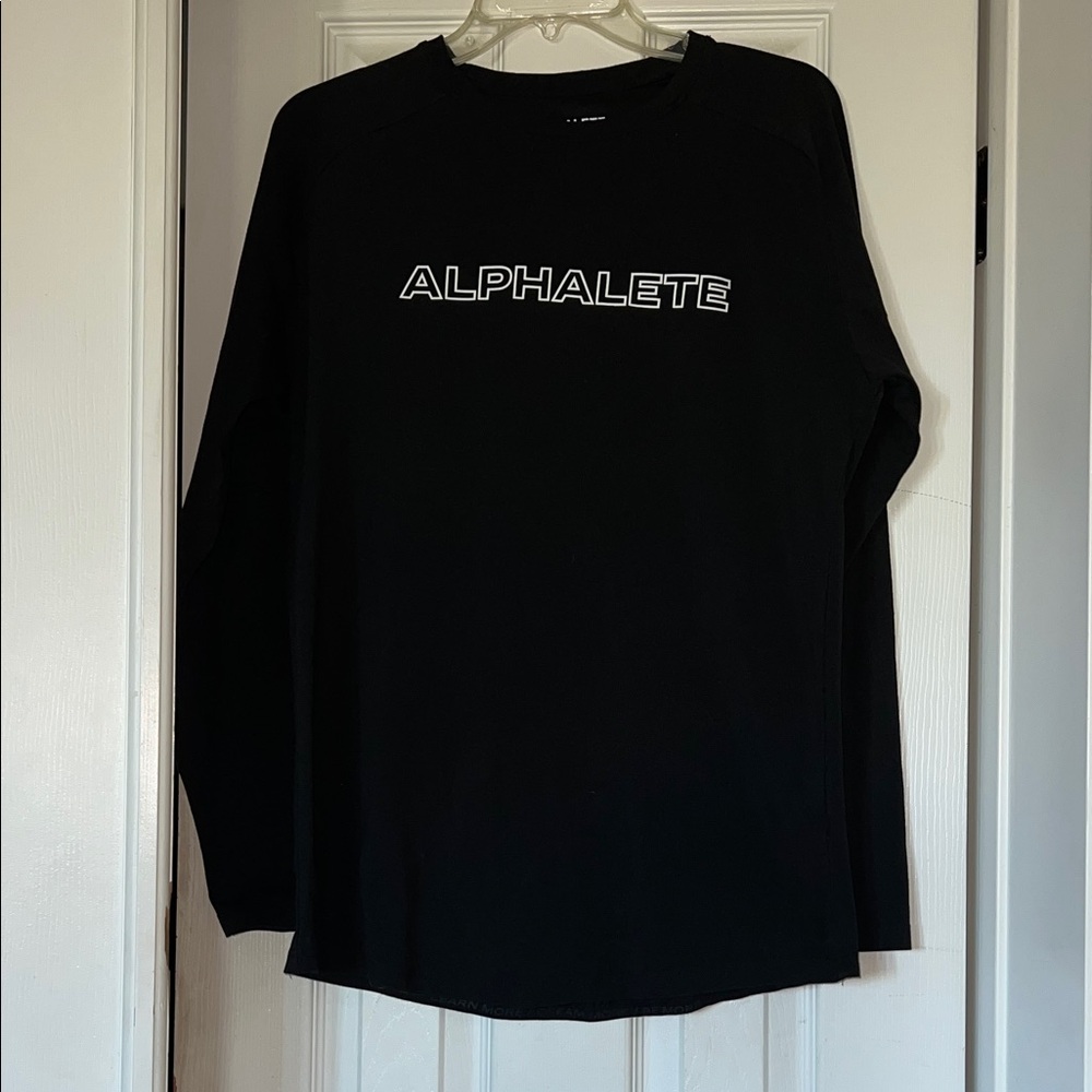Alphalete Performance Fit Long Sleeve Shirt Size Medium